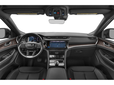 2026 Jeep Grand Cherokee Altitude