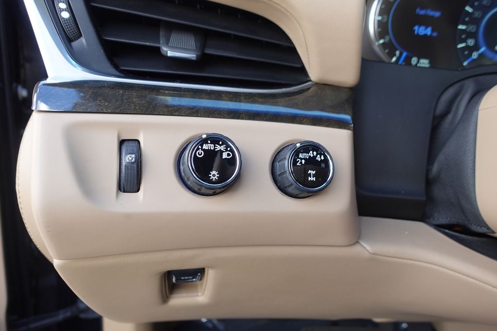 2019 Cadillac Escalade Platinum Edition