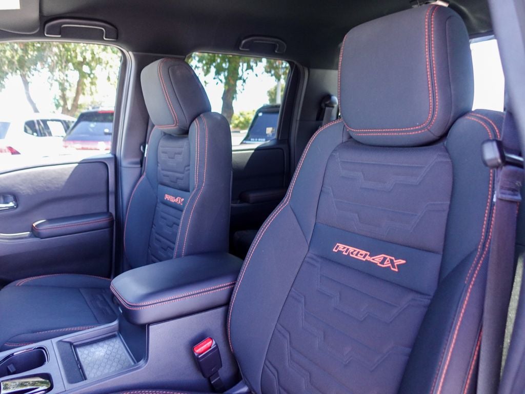 2025 Nissan Frontier PRO-4X