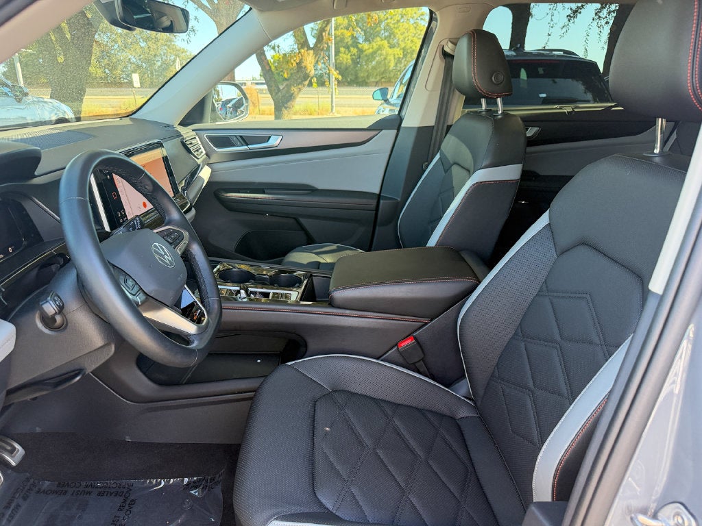 2025 Volkswagen Atlas 2.0T Peak Edition