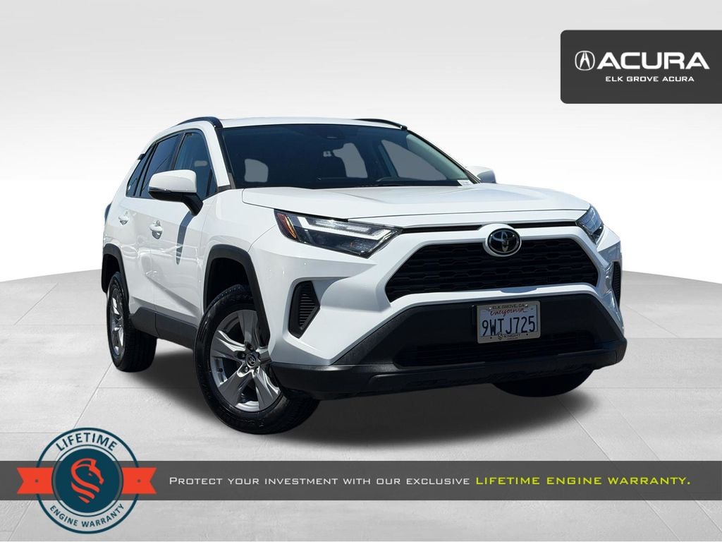 2022 Toyota RAV4 XLE