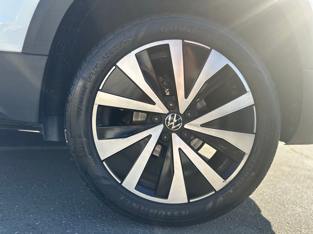 2023 Volkswagen Taos 1.5T SE