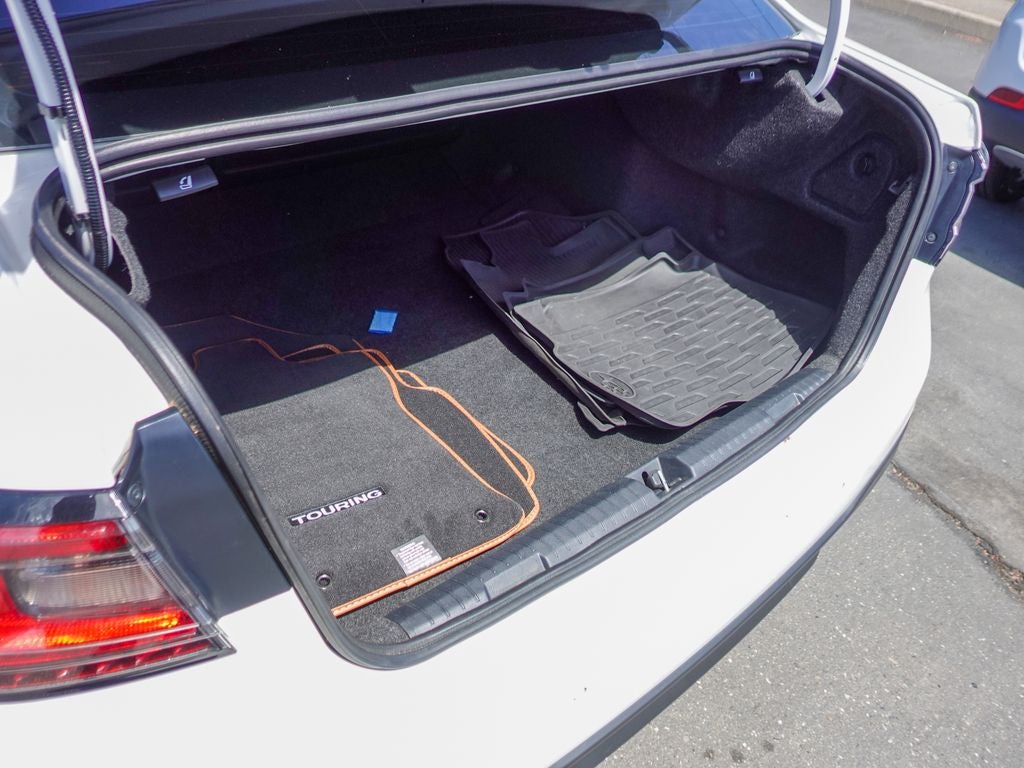 2022 Subaru Legacy Touring XT