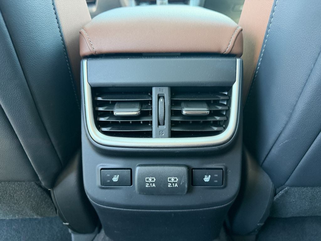 2022 Subaru Outback Touring XT