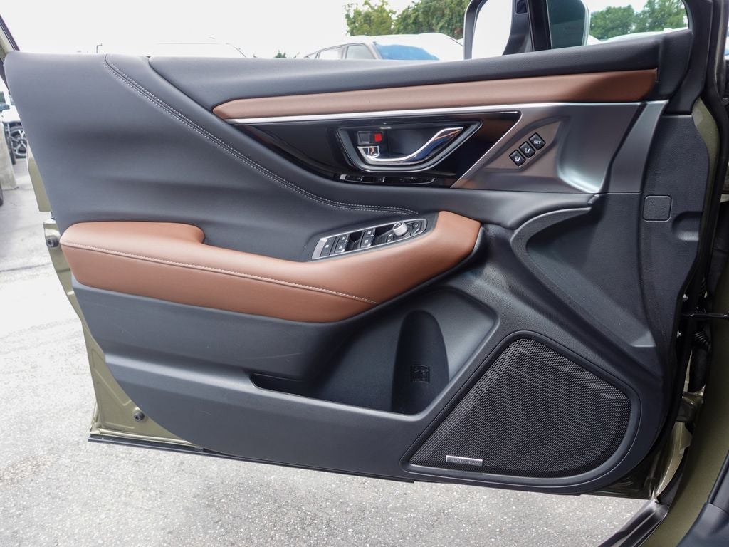 2022 Subaru Outback Touring XT