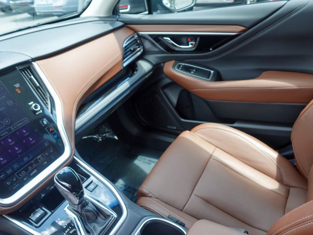 2022 Subaru Outback Touring XT