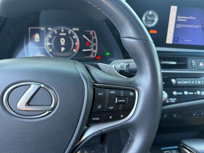 2023 Lexus ES 250
