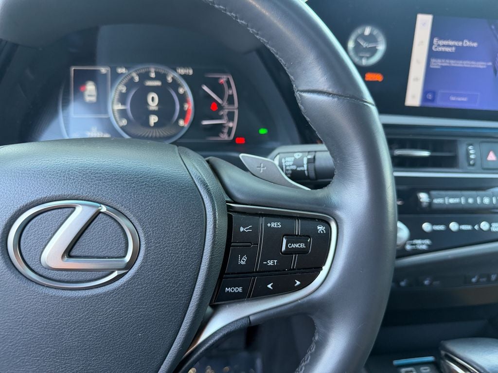 2023 Lexus ES 250