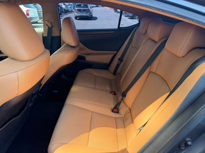 2023 Lexus ES 250