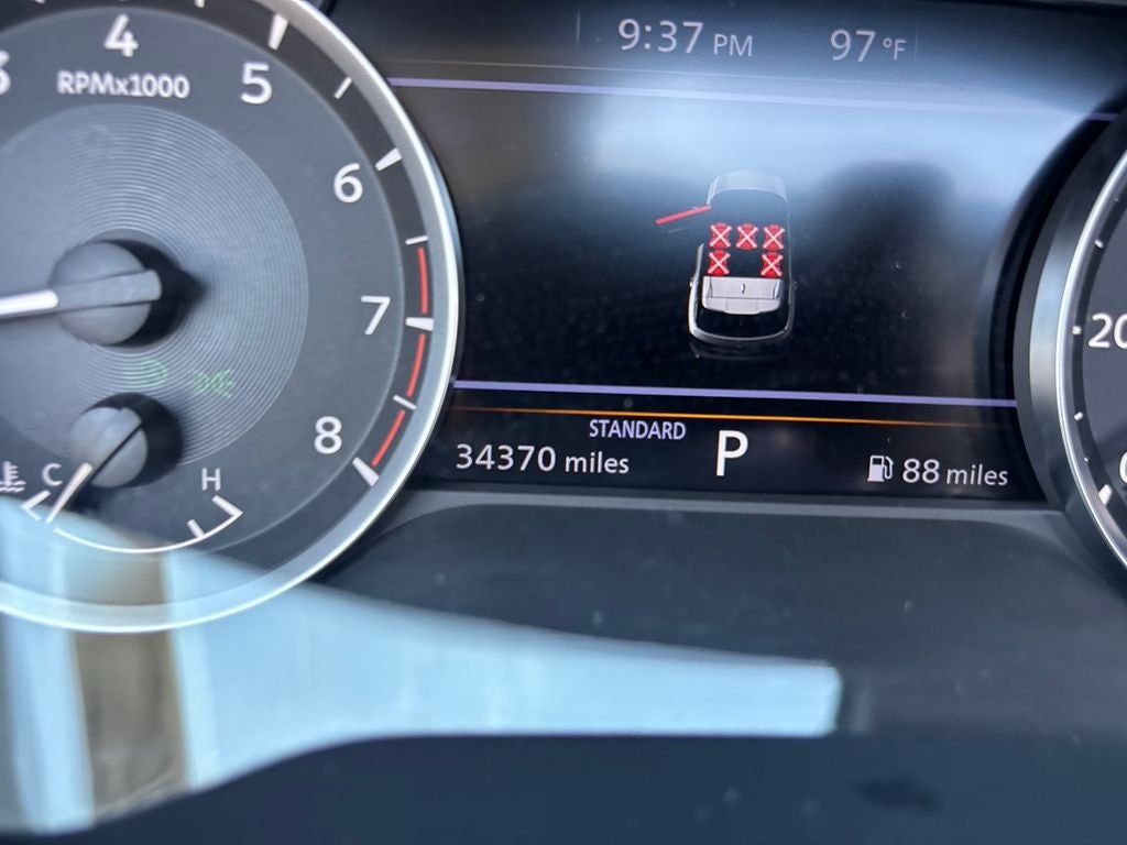 2023 INFINITI QX60 PURE