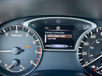 2020 Nissan Pathfinder SV