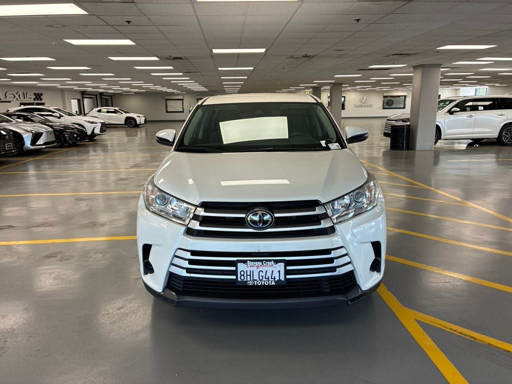 2019 Toyota Highlander LE