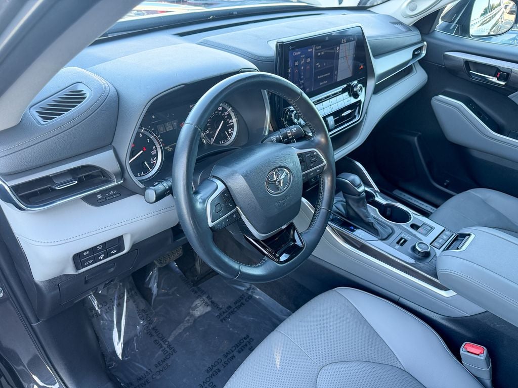 2022 Toyota Highlander Limited