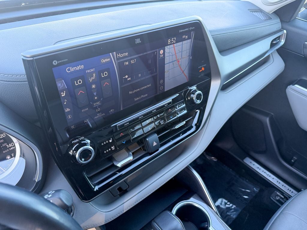 2022 Toyota Highlander Limited