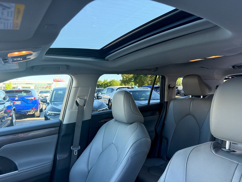 2022 Toyota Highlander Limited