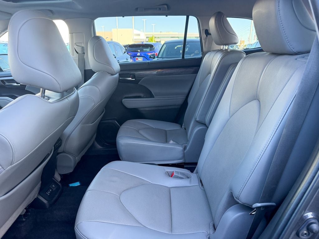 2022 Toyota Highlander Limited