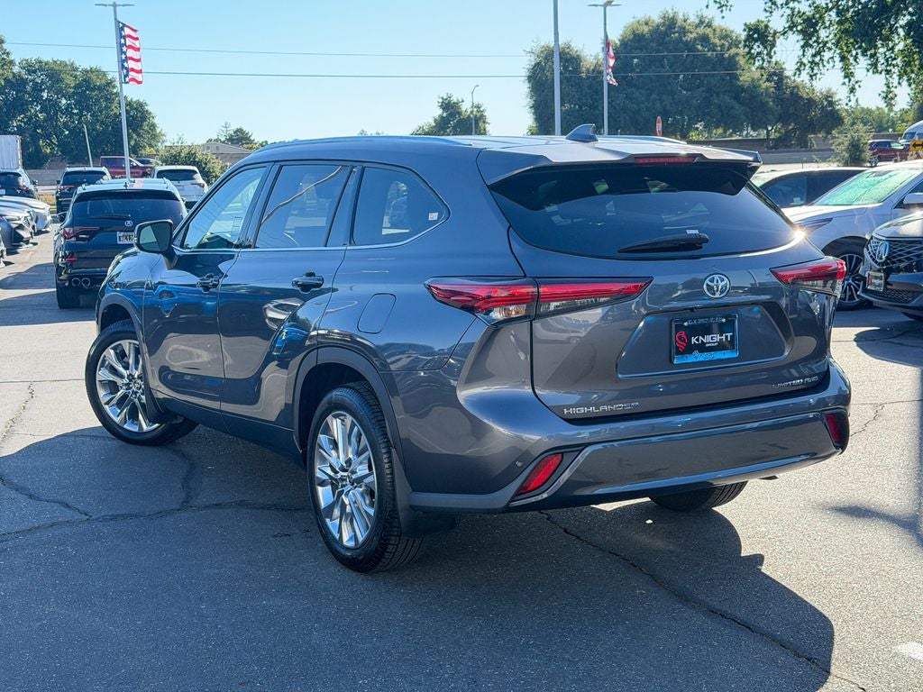 2022 Toyota Highlander Limited
