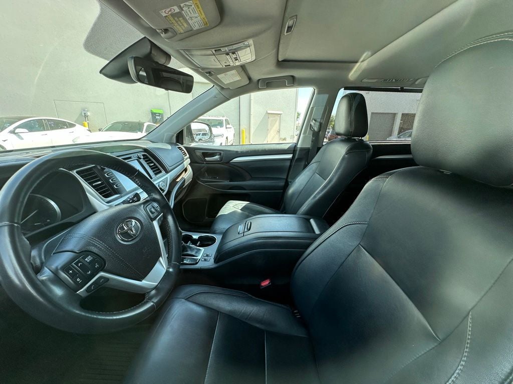 2017 Toyota Highlander XLE