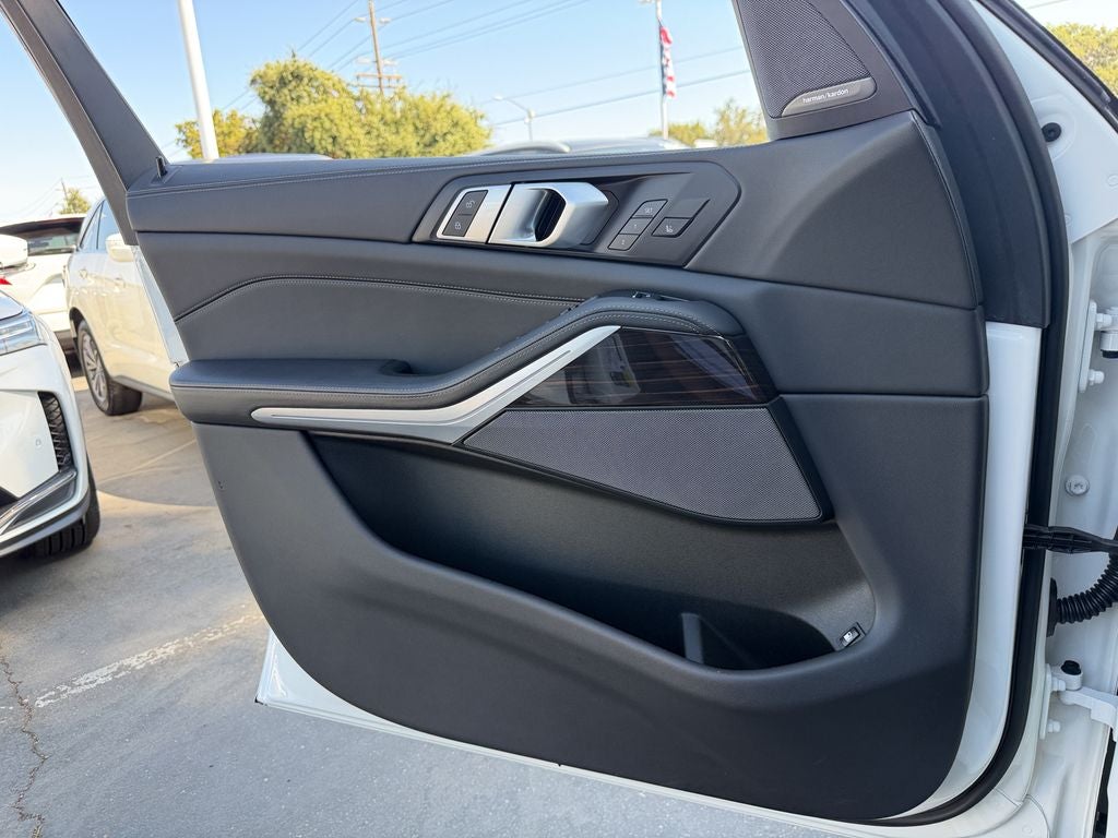 2025 BMW X5 xDrive50e
