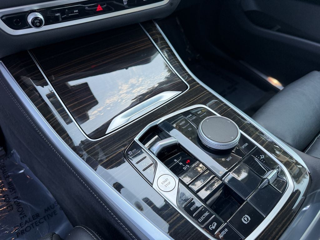 2025 BMW X5 xDrive50e