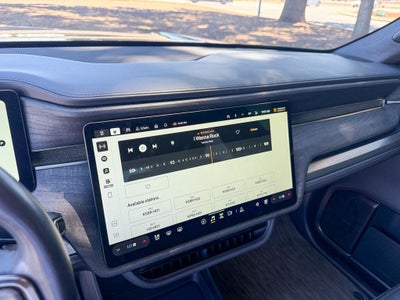 2023 Rivian R1T Adventure