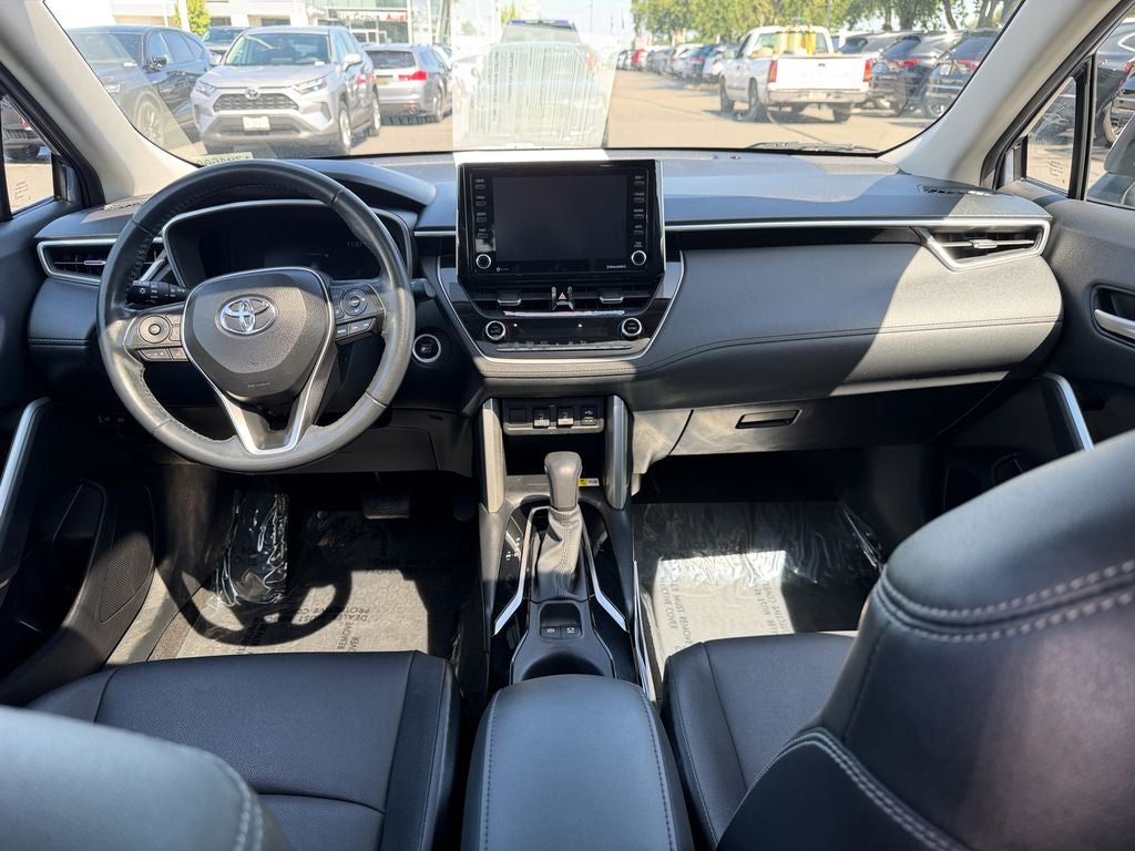 2022 Toyota Corolla Cross XLE