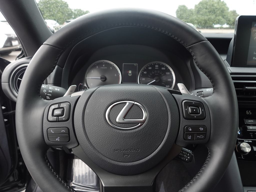 2024 Lexus IS 300