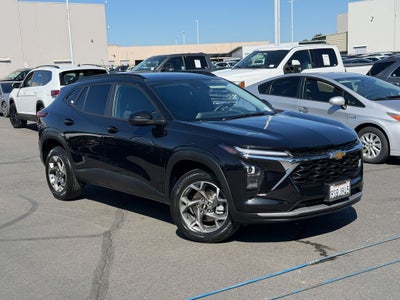 2025 Chevrolet Trax LT