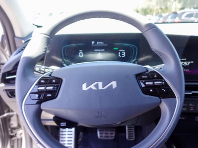 2024 Kia Niro EX Touring