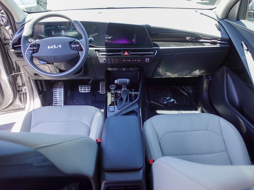 2024 Kia Niro EX Touring