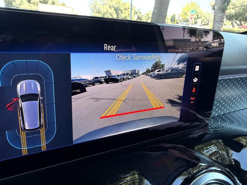 2024 Mercedes-Benz EQB 250+ Base