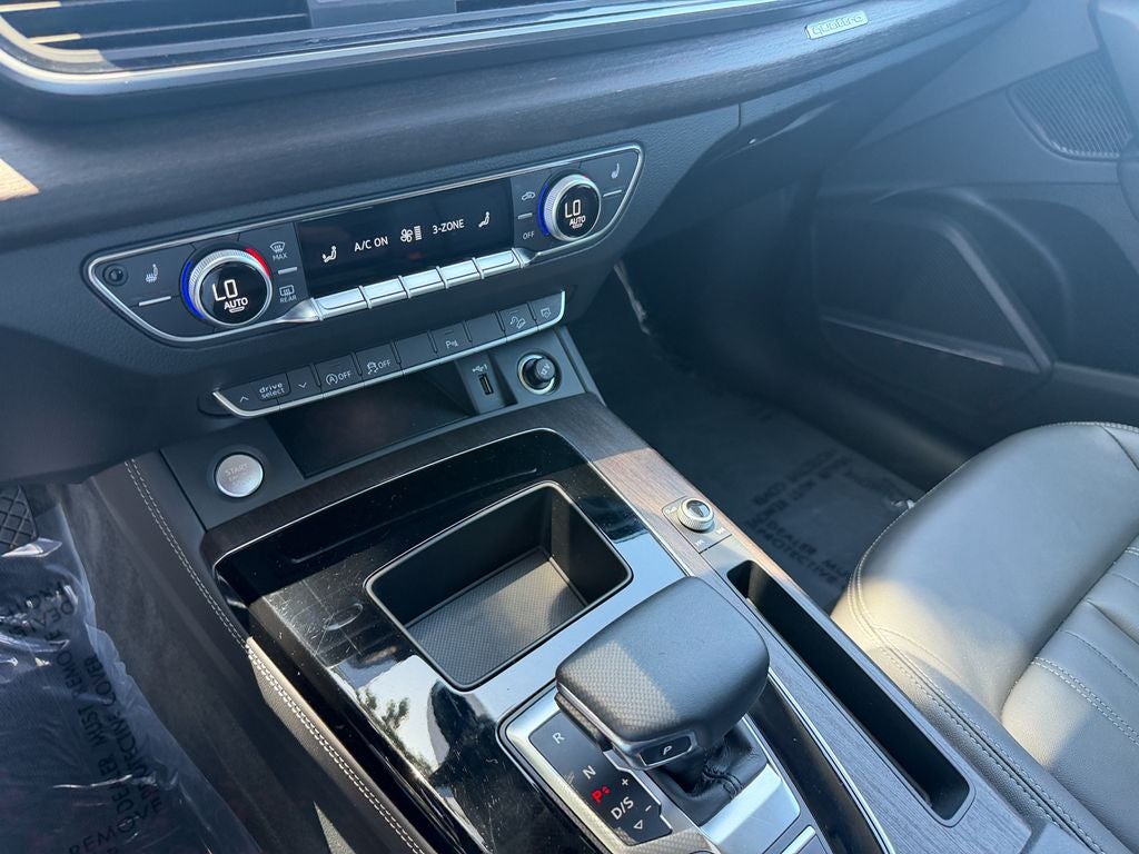 2024 Audi Q5 40 Premium Plus quattro
