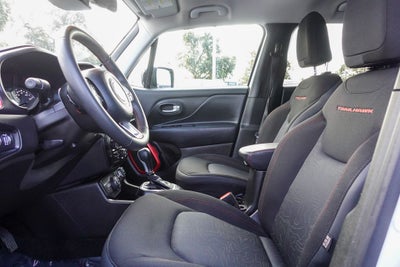 2023 Jeep Renegade Trailhawk