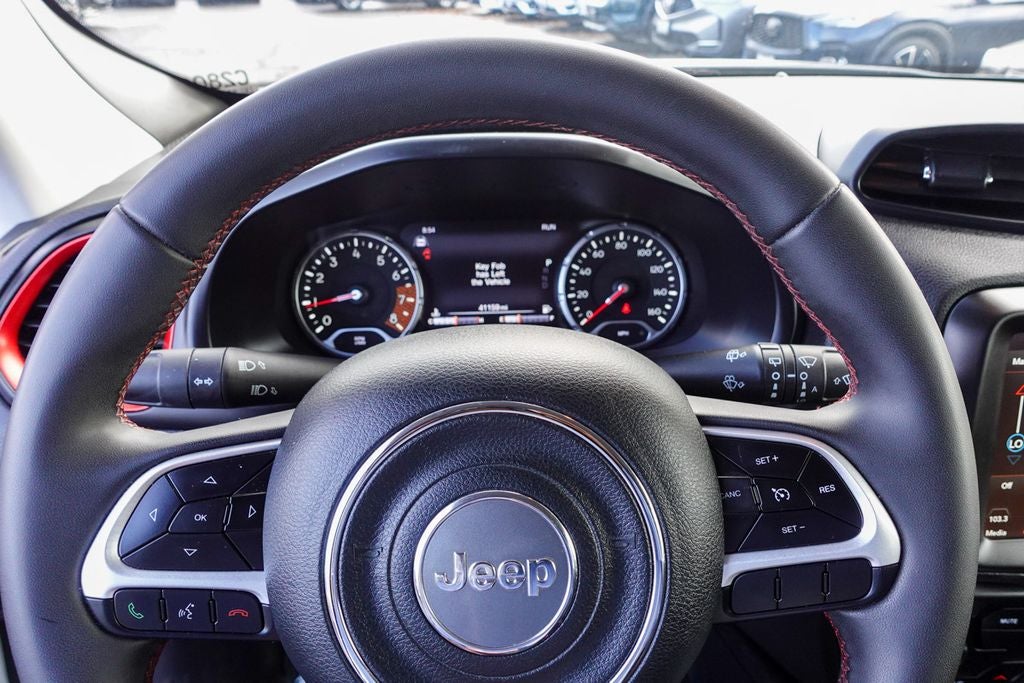 2023 Jeep Renegade Trailhawk