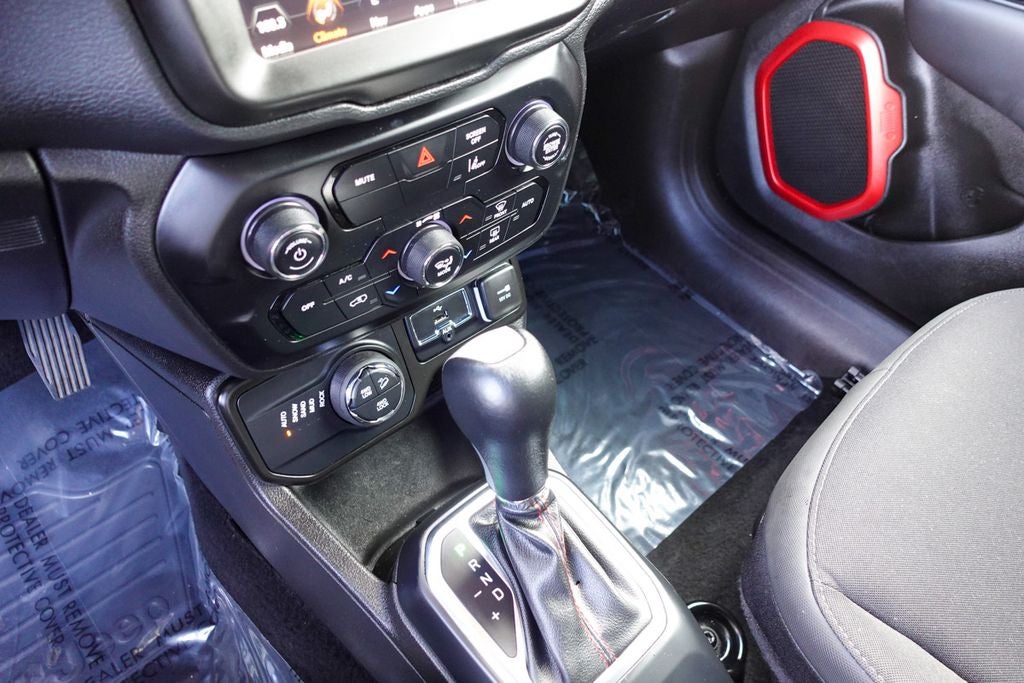 2023 Jeep Renegade Trailhawk