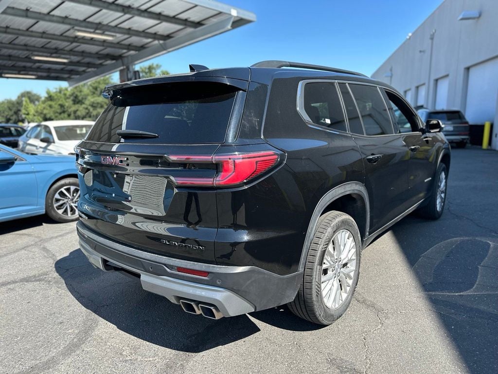 2024 GMC Acadia Elevation