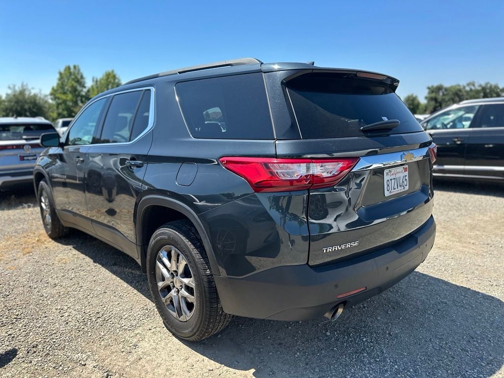 2021 Chevrolet Traverse LT Leather