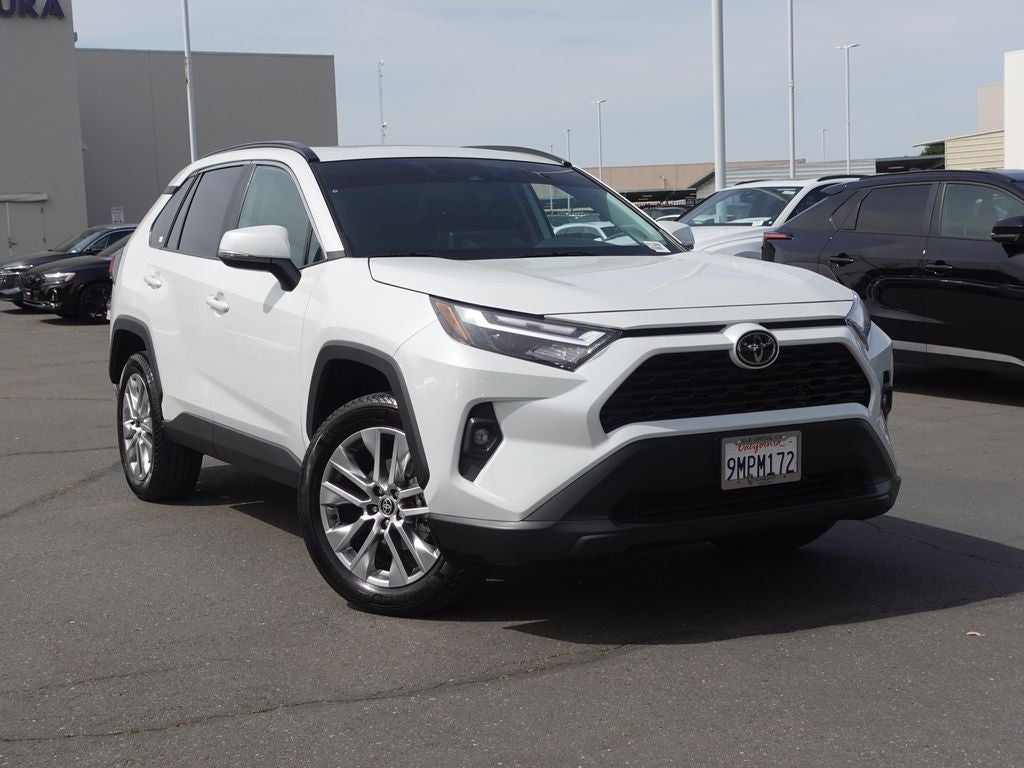 2024 Toyota RAV4 XLE Premium