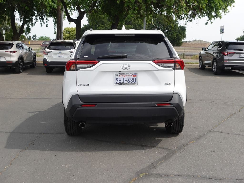 2023 Toyota RAV4 XLE