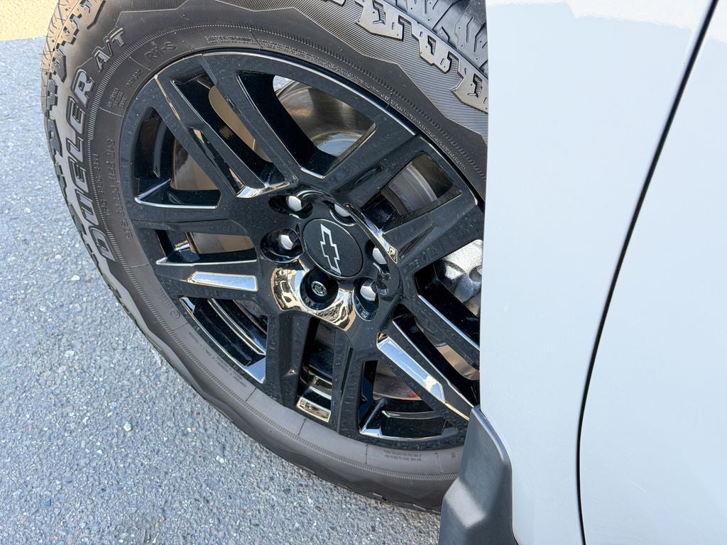 2024 Chevrolet Silverado 1500 Custom Trail Boss