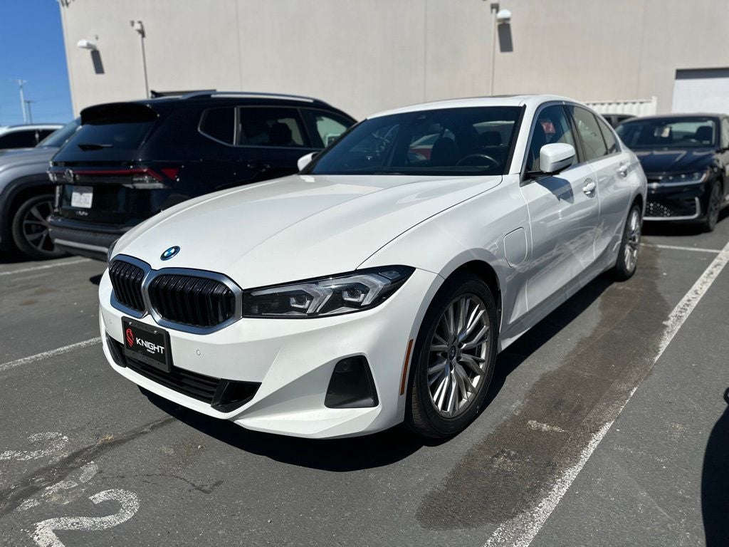 2024 BMW 3 Series 330e xDrive