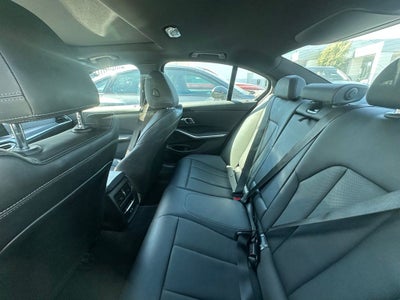 2024 BMW 3 Series 330i