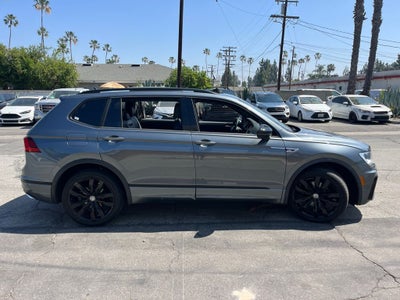 2021 Volkswagen Tiguan 2.0T SE R-Line Black