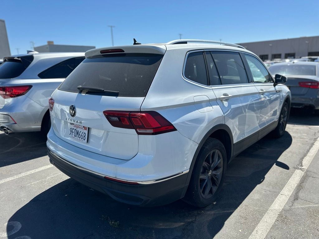 2023 Volkswagen Tiguan 2.0T SE