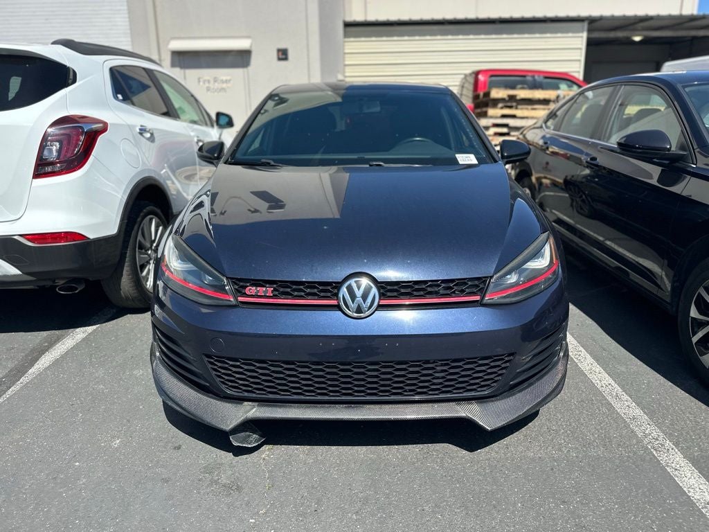 2017 Volkswagen Golf GTI Sport