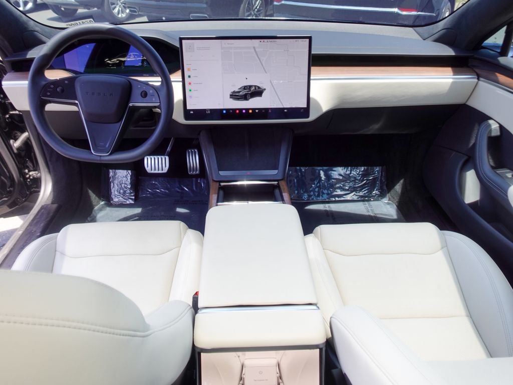 2024 Tesla Model S Base