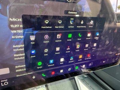 2024 Tesla Model X Base