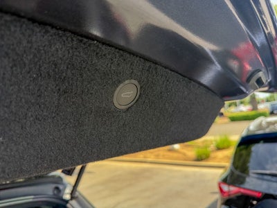 2024 Tesla Model X Base