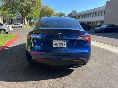 2024 Tesla Model Y Long Range