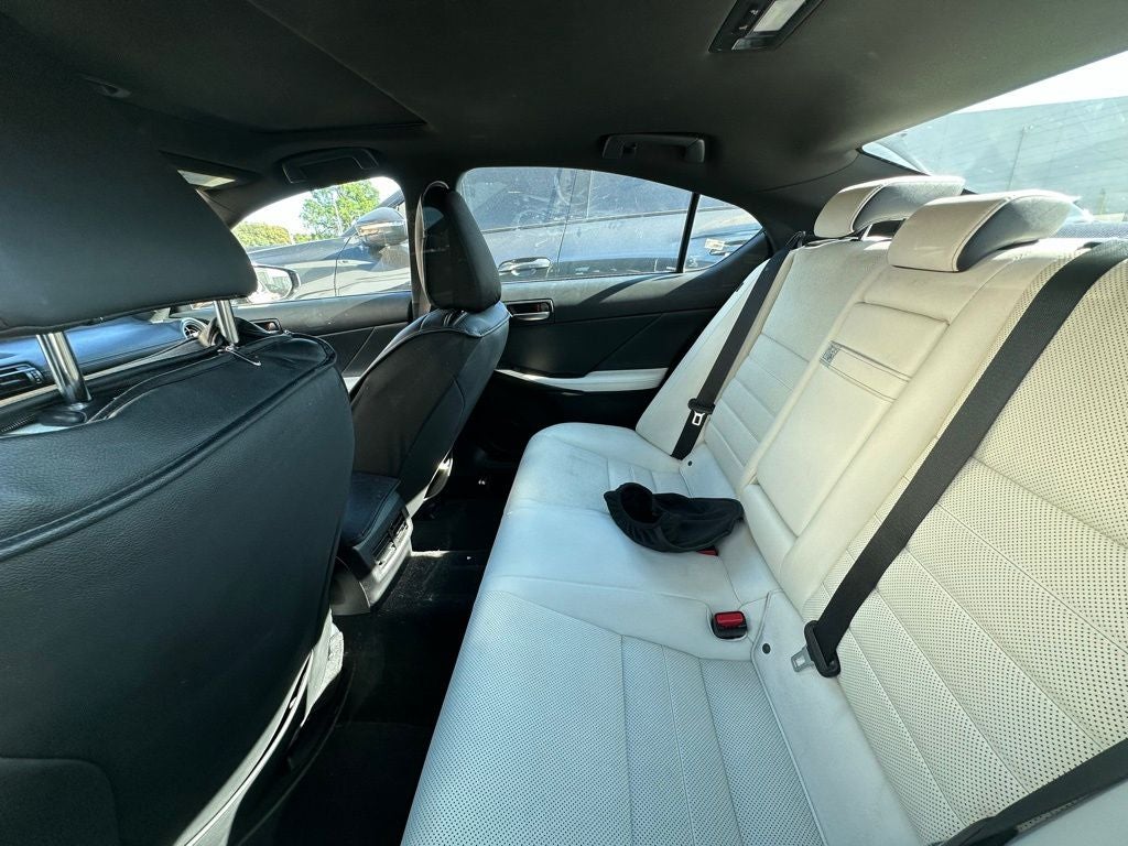 2023 Lexus IS 350 F SPORT